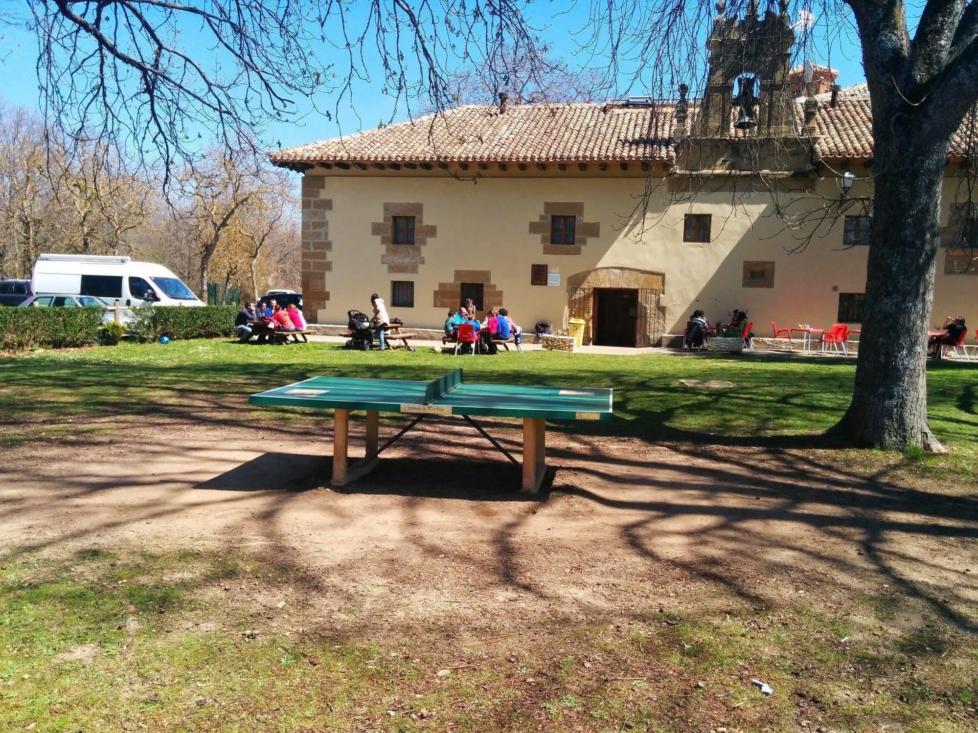 Apartamentos Mirador De Granon Esterno foto