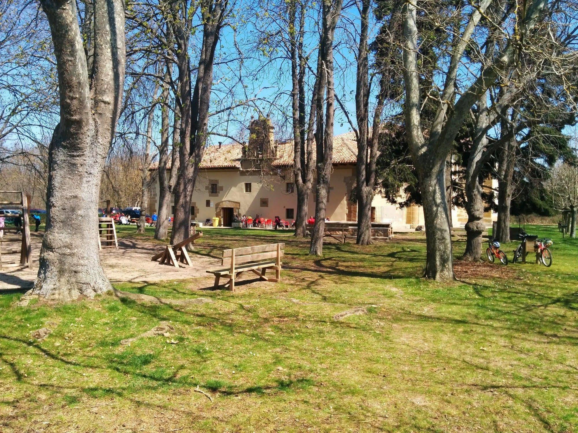 Apartamentos Mirador De Granon Esterno foto