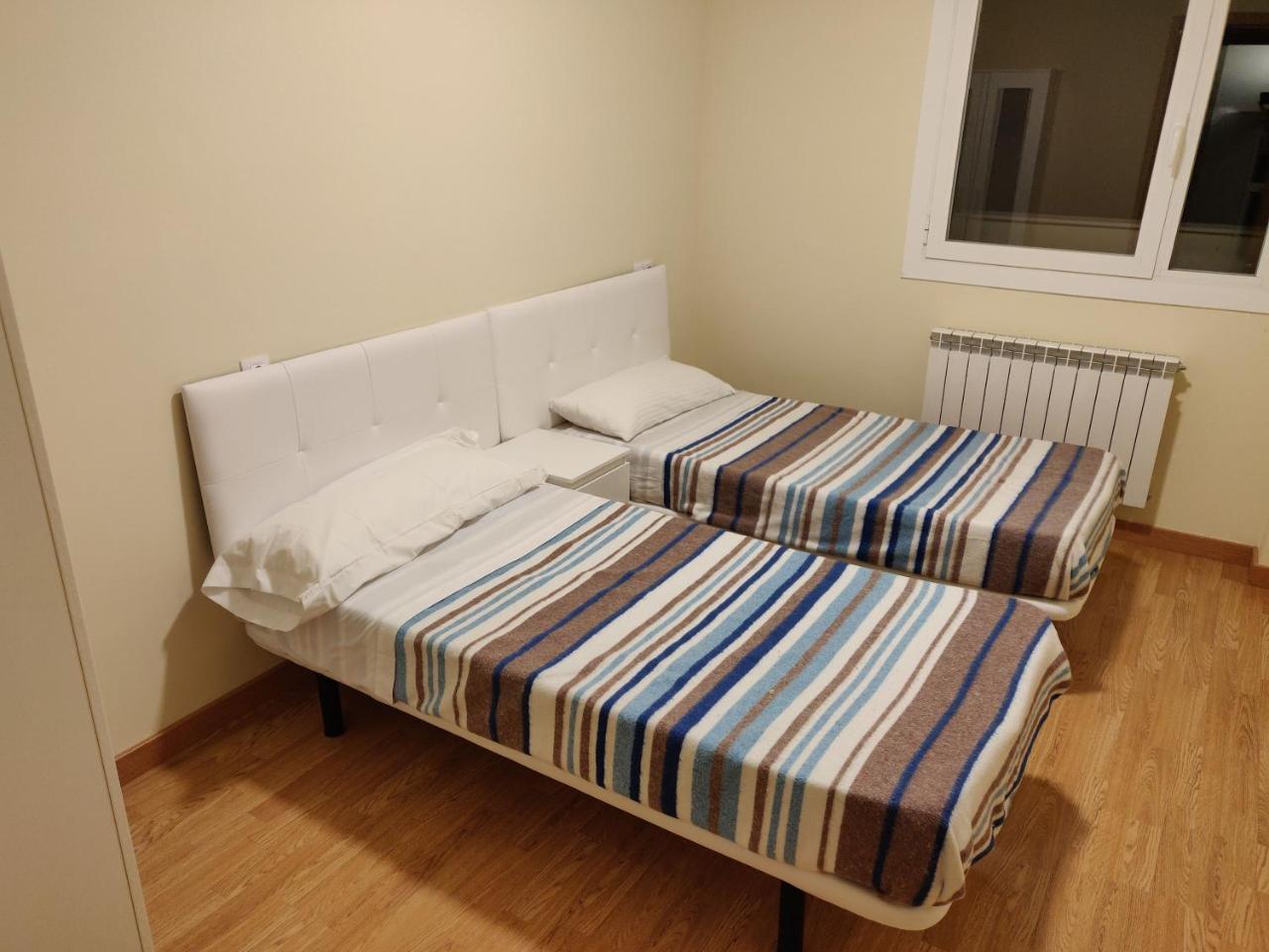 Apartamentos Mirador De Granon Esterno foto