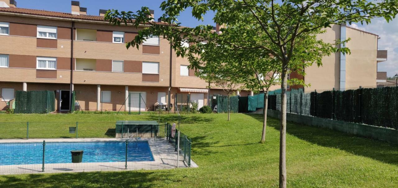 Apartamentos Mirador De Granon Esterno foto